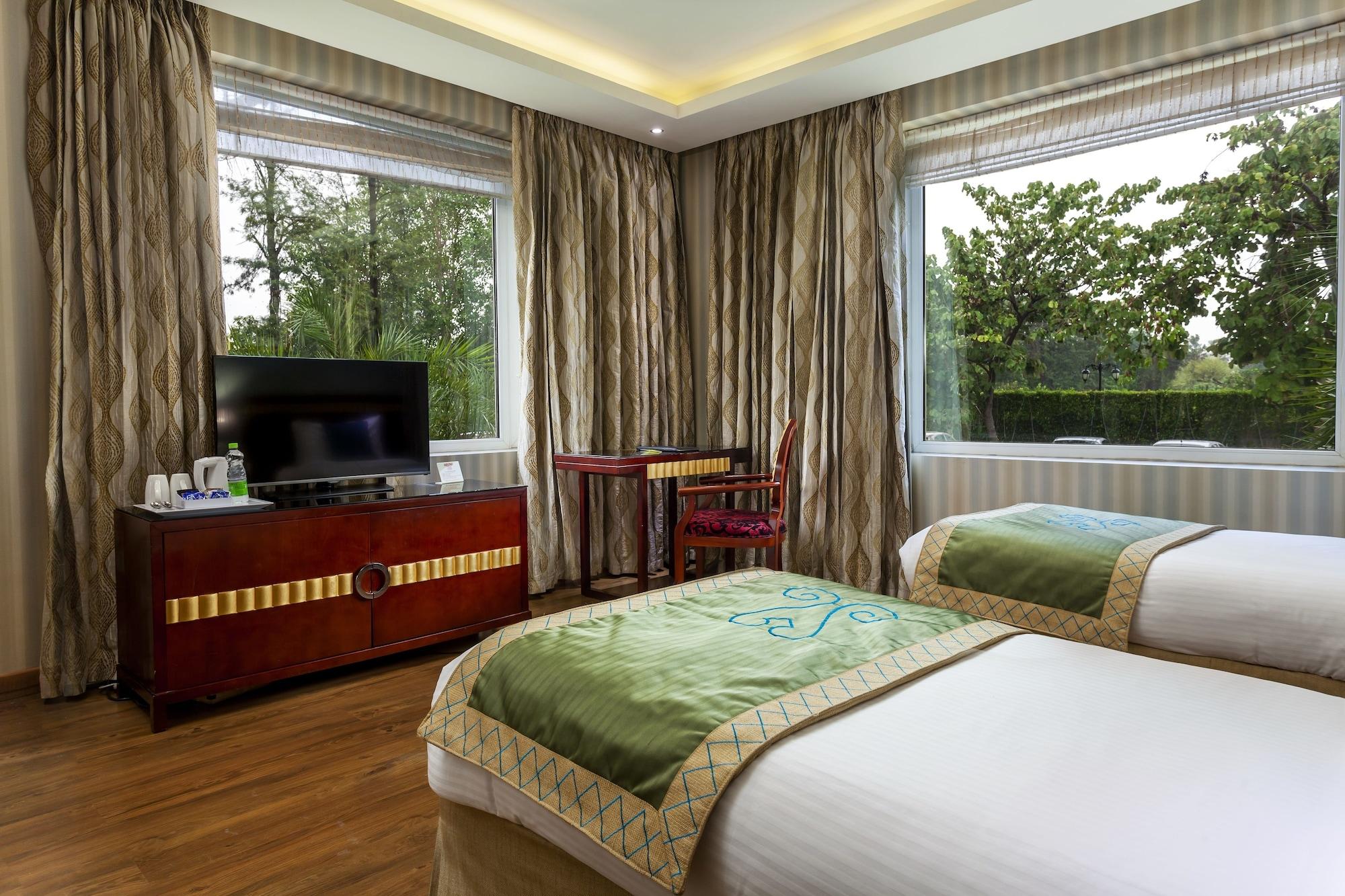 Hotel Atrio By Devam Gurgáon Exteriér fotografie