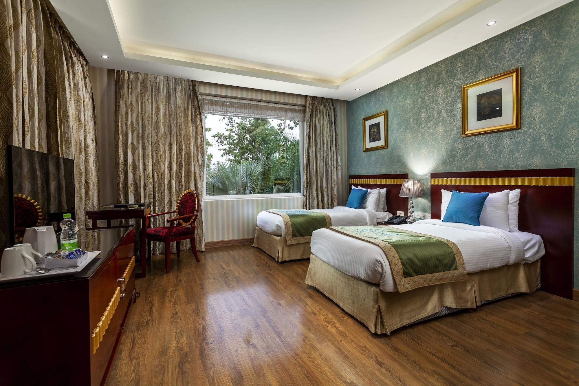 Hotel Atrio By Devam Gurgáon Exteriér fotografie