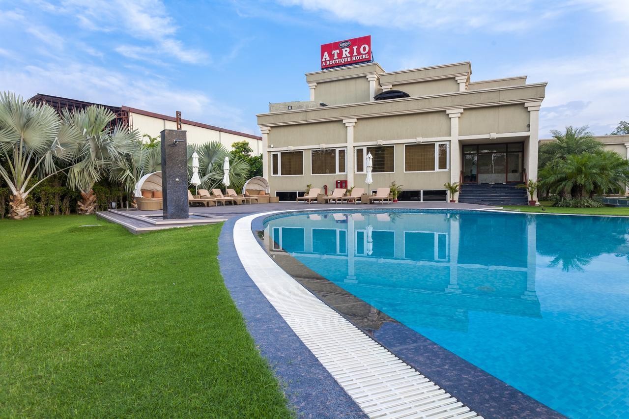 Hotel Atrio By Devam Gurgáon Exteriér fotografie